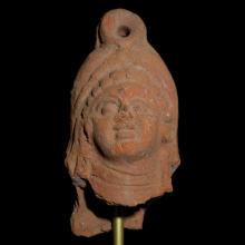 T�te en terre cuite rouge